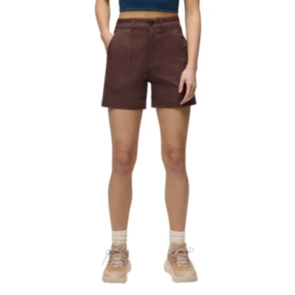 prAna Stretch Zion Cargo Women's Hiking Shorts, Mocha High Rise Standard